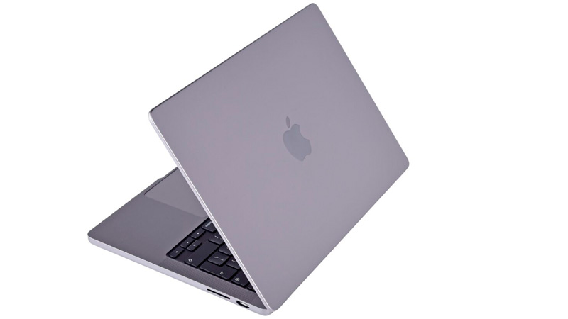 Macbook Pro M3 top